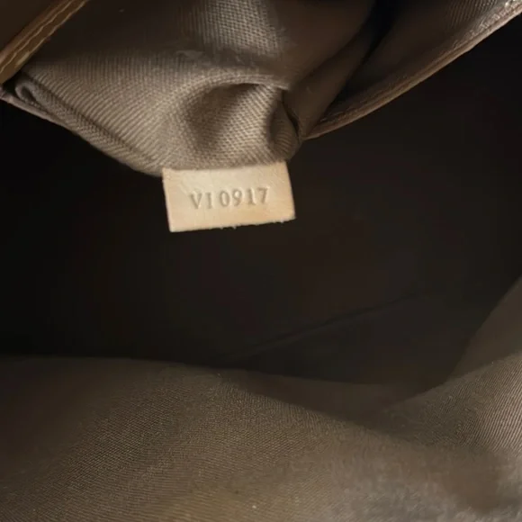 Louis Vuitton Brown Monogram Satchel Bag - Picture 2 of 9